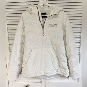COPY - Bershka Unisex Lightweight White Puffer Jacket Size Medium